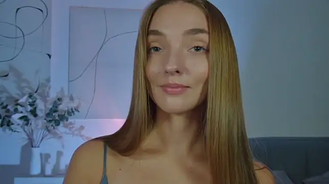 MilaVoss webcam