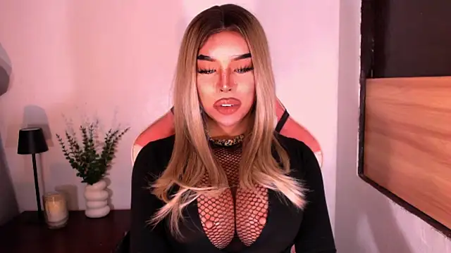 DominantxSheena webcam