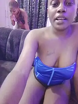 Fire_mommie webcam