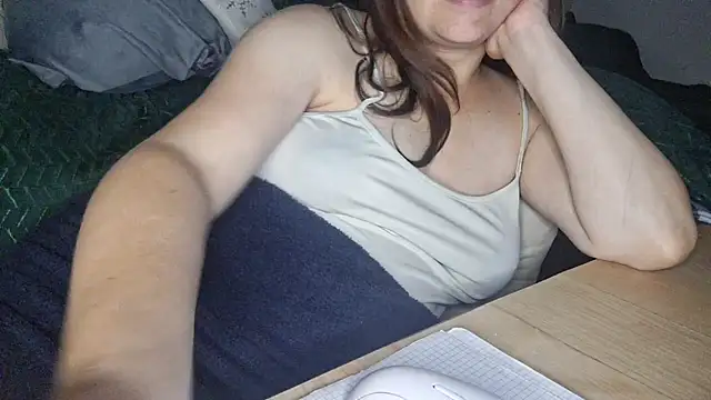 Cyndee_Winter webcam