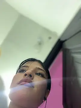 Jennifer_LS webcam