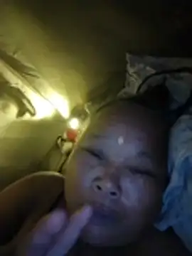 LoveMomy68 webcam