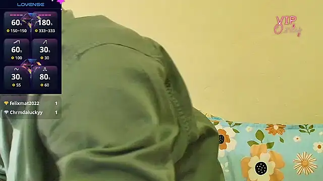 silvershadde (Ask my age) - 🎉Get Naked  And Jerk Till CUM🎉
