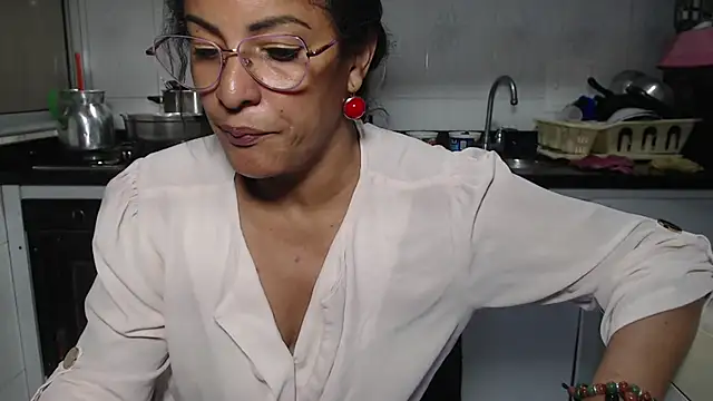 kateleyagrey