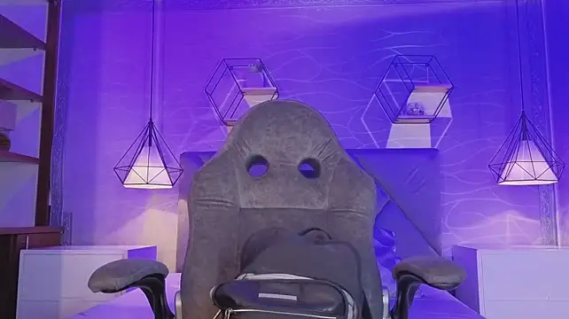 lhiamfitt10