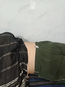 Hot_Riya_999