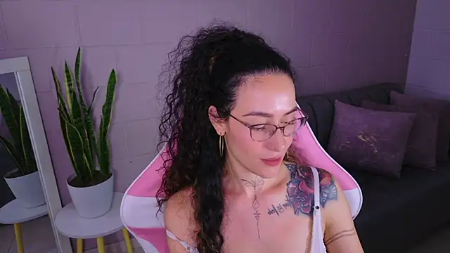 Bella__Rose1