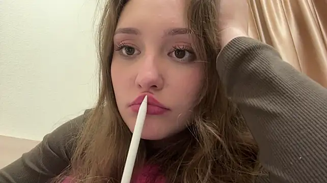 ShereeRepetowski live cam on StripChat