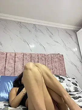 Kimmymadison- live cam on StripChat