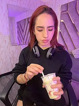 Elodiee_Roussee