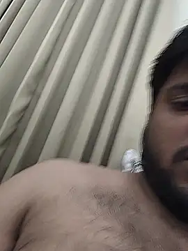 Cutehornyyboiy