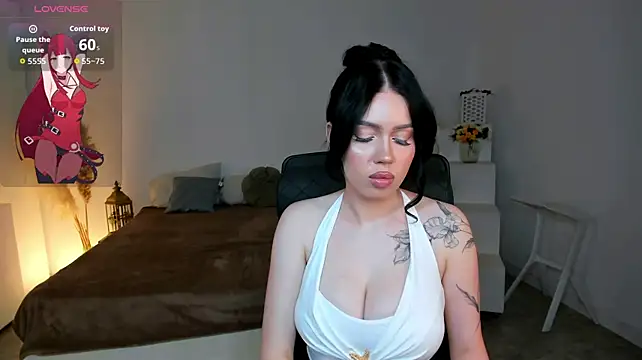 mistress_of_hearts webcam