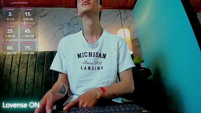 nicktorn live cam on StripChat