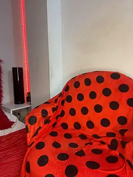 Scarlett_BlairXXX live cam on StripChat