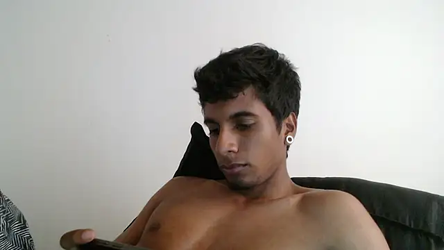 stevenosori live cam on StripChat