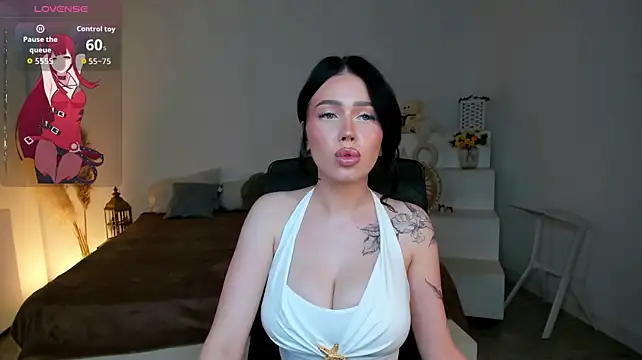 mistress_of_hearts webcam