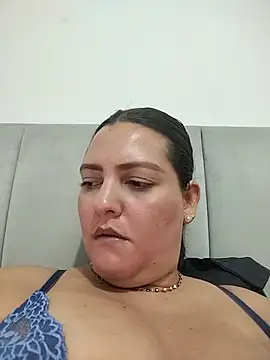 Mia_Hampton