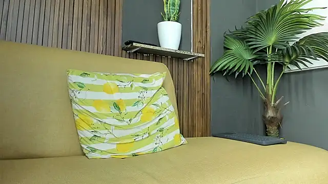 Daniel_huge22 live sex cam