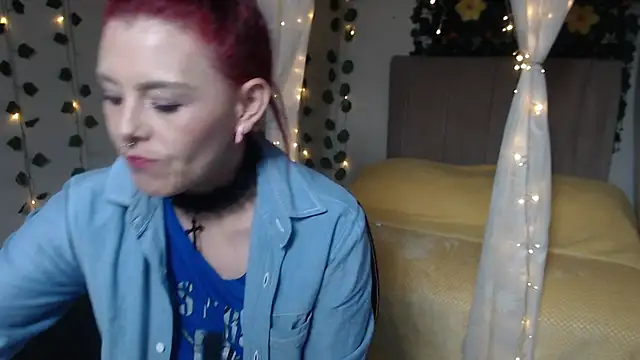 anahi_333 live cam on StripChat