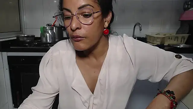 kateleyagrey