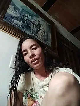 Alice_lummy live cam preview