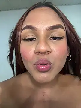 NiaSoto96 webcam