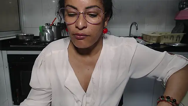 kateleyagrey