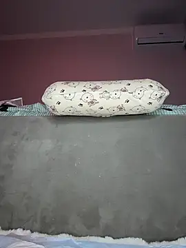 avaglowy (F young) - 💦 Squirt + video for last tip