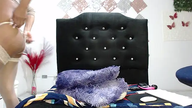 jatzibe_hot_93