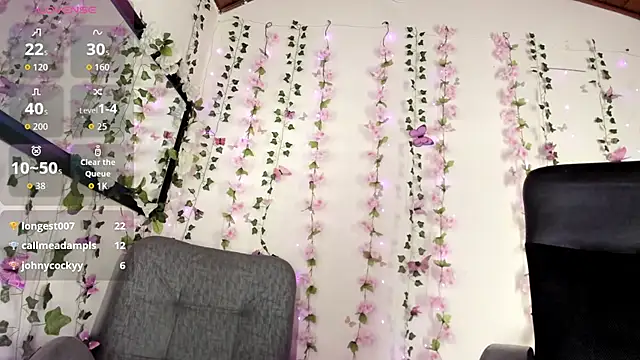 saray__jones webcam