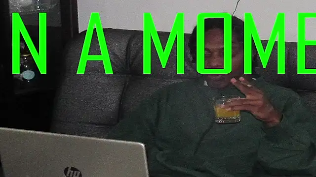 Larry-n-clouds webcam