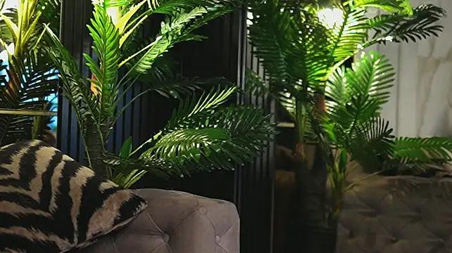 Naomi_Cole