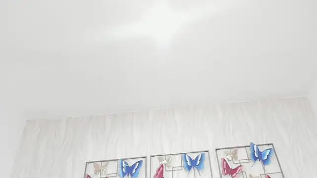 frehia_dimou webcam