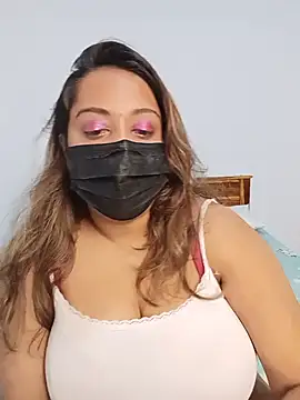 Suger_Lips_99 webcam