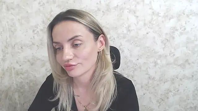MerryRose33 webcam