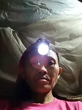 Nguyen_Emaa webcam