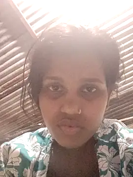 Hott_Surabhi webcam