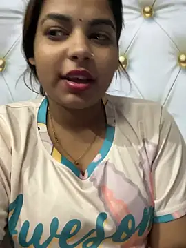 Aayra_Joshi live cam on StripChat