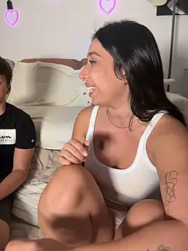 Webcam en directo de la tetona KimArts
