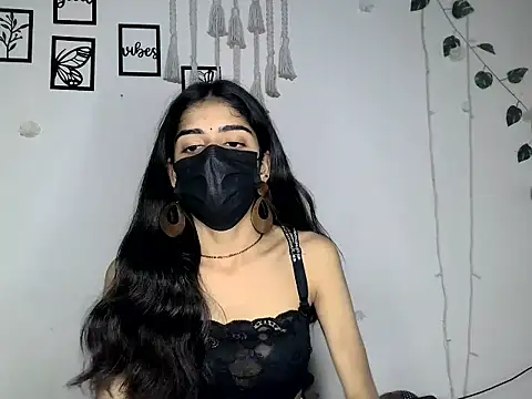 tina_baby_ (F teen) - boobs show