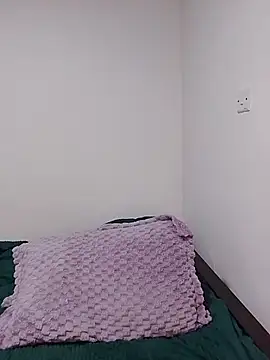 Wairimu1 live cam preview