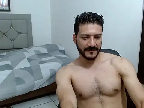 mateoothh live cam on StripChat