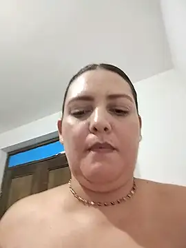 Mia_Hampton