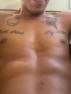 PE1ON live cam on StripChat