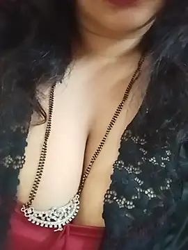 MONA_DARLING31