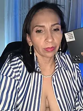 mrsvictoriaaa (F milf) - Just dare to give me great company 😈🫦✨
