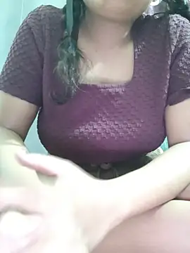 pyari-samika webcam