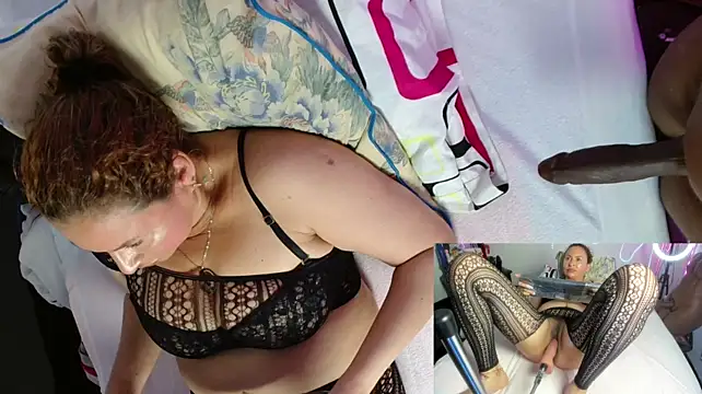 SheraHadee webcam