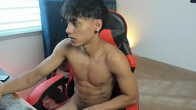 ZYZZ1312 webcam
