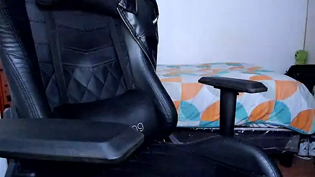 Tommy_Bred webcam